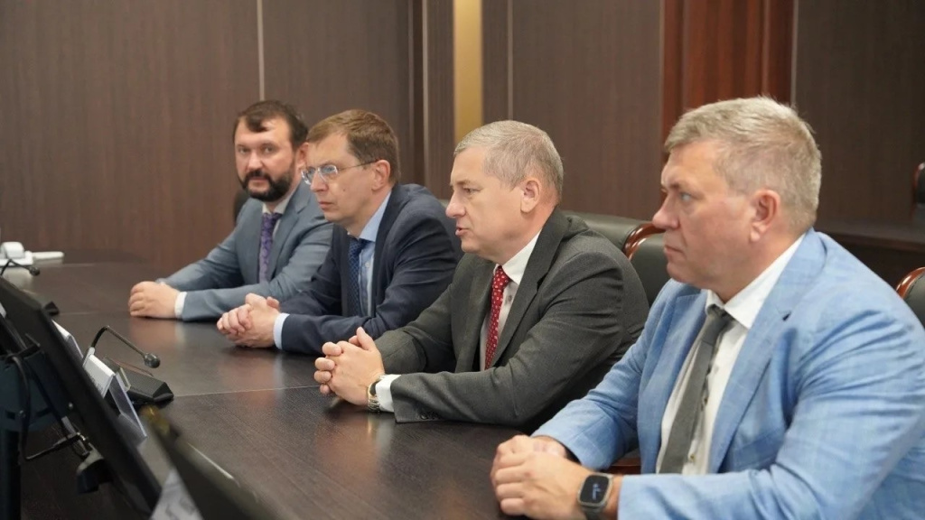 Александр Виноградов подчеркнул, что сотрудничество с Казахстаном остается одним из ключевых стратегических направлений деятельности компании. 1.jpg